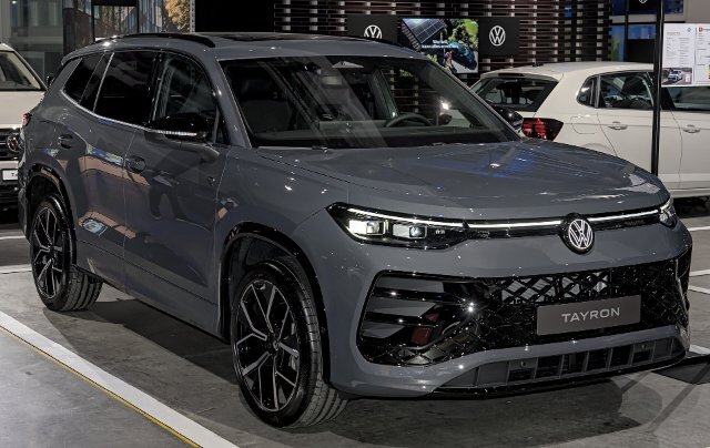 VW Tayron